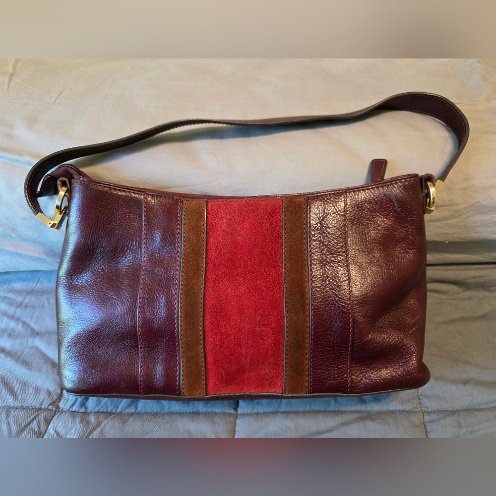 Vintage Aigner Purse - Picture 11 of 15